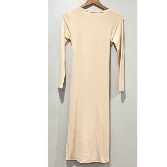 NWOT BB Dakota x Steve Madden tie front long sleeve dress - Picture 3 of 6